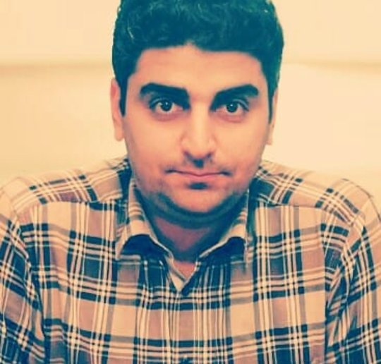 Moradigharghani Farshad - Mathématiques, Physique tutor