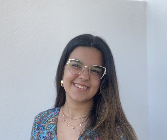 Sara - Mathématiques, Statistiques, Flamenco tutor