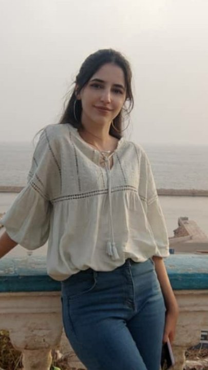 Benouakta Narimane - Mathématiques, Arabe, Physique tutor