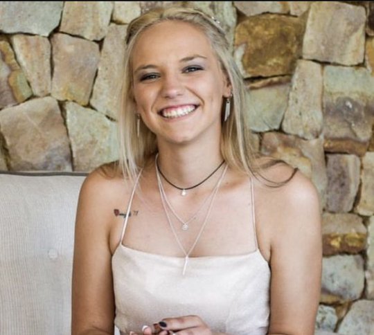Schoeman Natalie - Anglais, Littérature, Sports équestres tutor