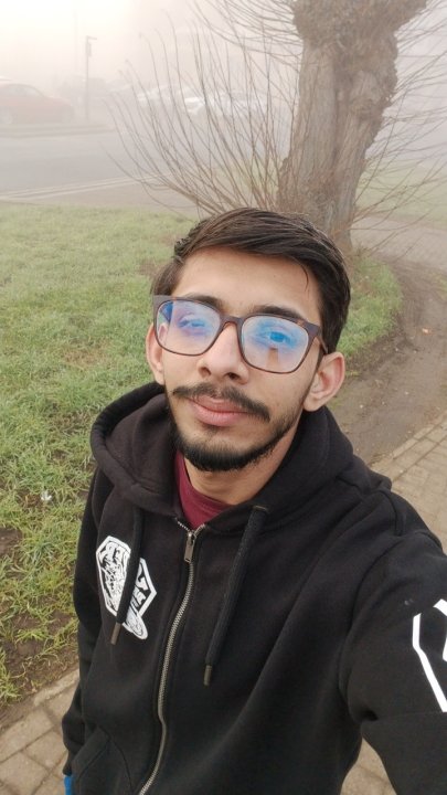 PATEL Jigar - Programmation informatique, Anglais, Mathématiques tutor