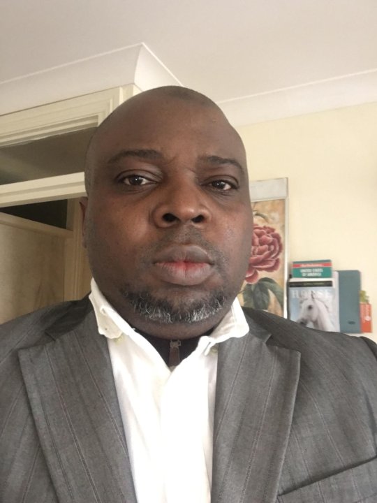 Omotayo BADMUS (PhD) Akeem - Économie politique, Science sociale, Économie tutor