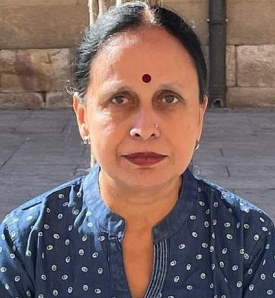 Prasad Usha - Kannada, Hindi, Anglais tutor