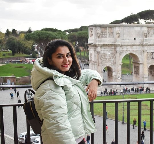 Meena Kiran - Anglais, Hindi, Sciences de l'environnement tutor