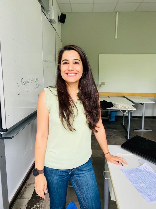 Wason Kalra Divya - Anglais tutor