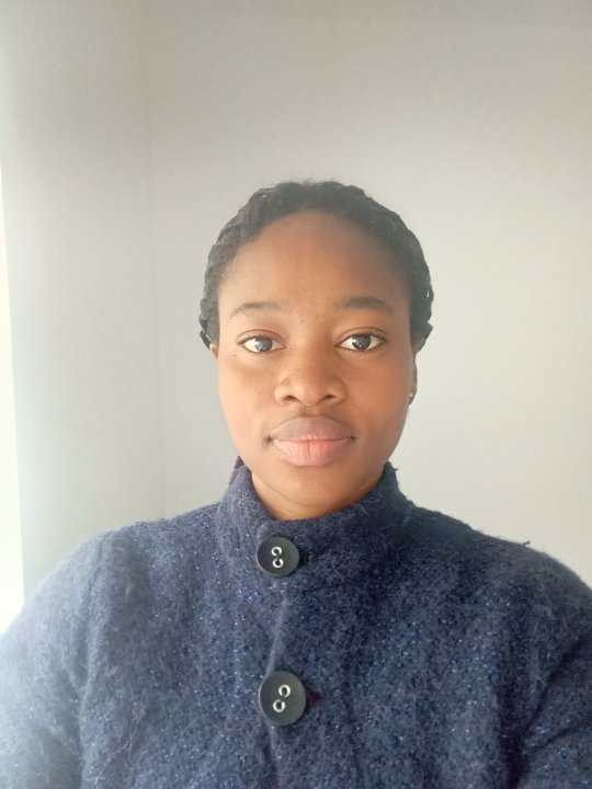 Christiana Obaedo Adebisi - Mathématiques, Anglais, Biologie tutor