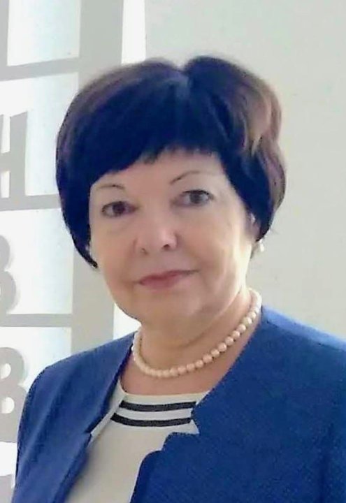 Устинова Марина - Russe, Littérature tutor