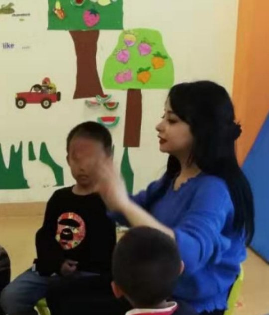 Afaf Moussayah Afaf - Anglais tutor