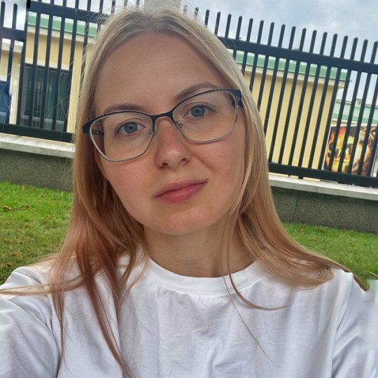 Tsarova Yelyzaveta - Anglais, Russe, Ukrainien tutor