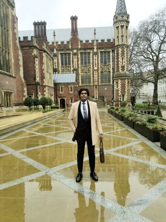 Sakib Ahmed Chowdhury Dewan - Anglais, Droit anglais, Biologie tutor