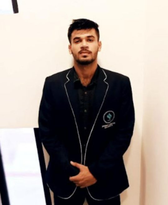 Rajput Shubham - Mathématiques, Chimie, Physique tutor