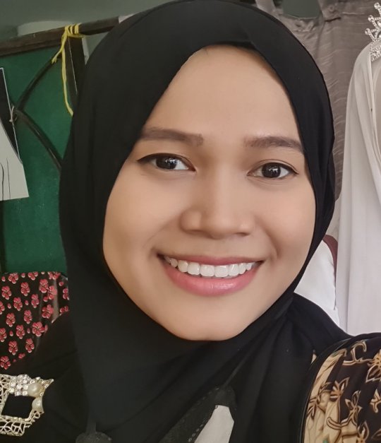 Chaerunnisa Rosmita - Sciences naturelles, Biologie, Anglais, Mathématiques, Chimie, Physique, Religion tutor