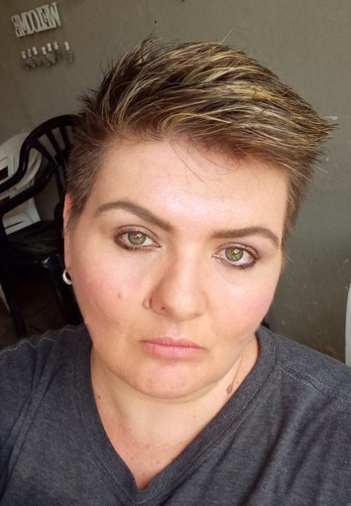 Opperman Liani - Anglais, Africain, Sciences naturelles tutor