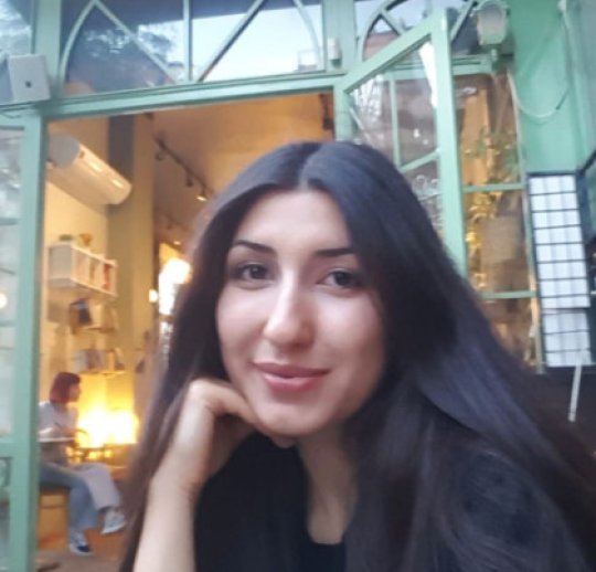 Dilara Karadoğan Arya - Anglais, Turc tutor