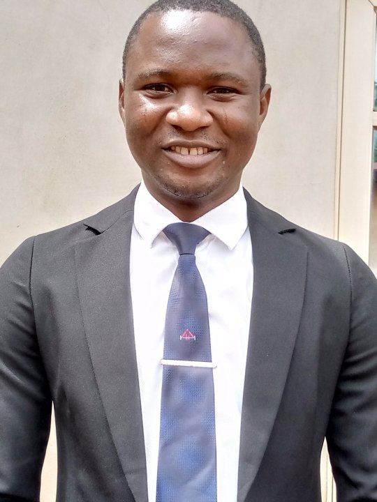 Babátúndé Adéagbo Solomon - Yorouba, Conception graphique, Computer Science tutor