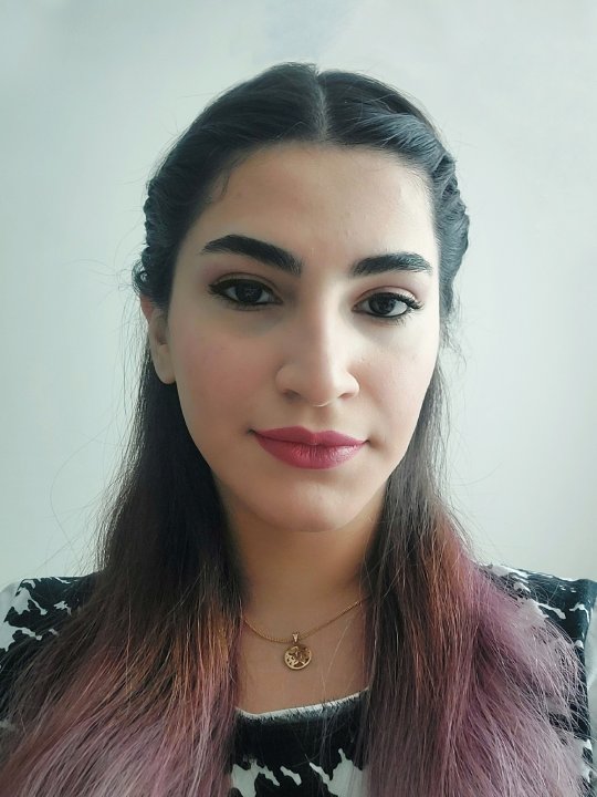 Pour Johari Behnaz - Anglais, Persan (Farsi), Littérature perse tutor