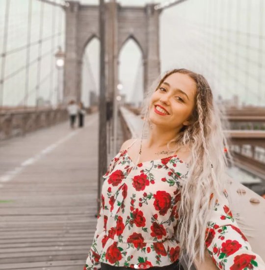 Brocard Eloïse - Anglais, Français tutor