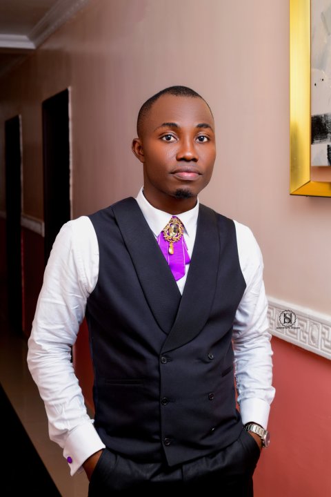 Ogunsunlade Segun - Mathématiques, Science, Chimie, Biologie, Musique tutor