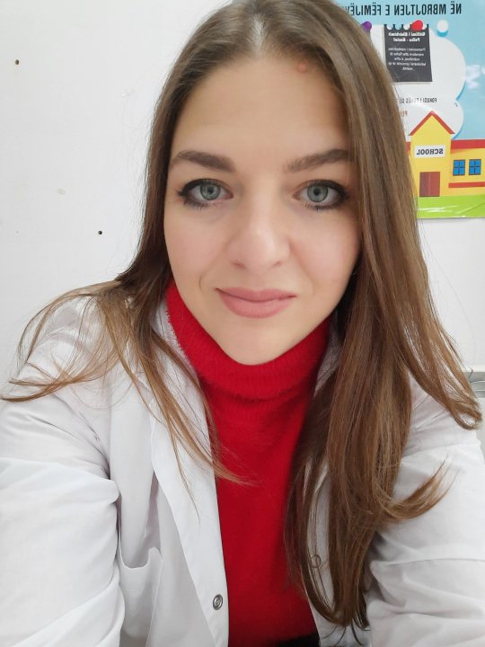 Qoshi Eriona - Anglais tutor