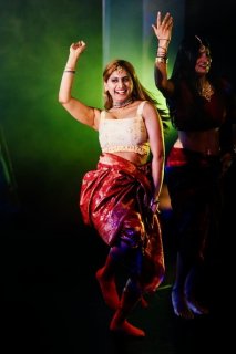 Souparnika - Danse Bollywood tutor
