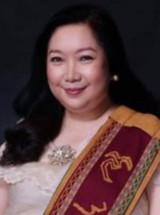 Rhodora Salazar Maria - Anglais, Communication tutor